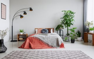 Decoración habitación con  lámparas